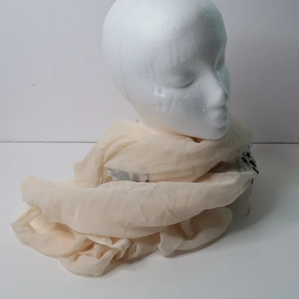 Giraffe Graphic Print Gauze Scarf Cream Beige Lightweight Sheer Oversized Wrap